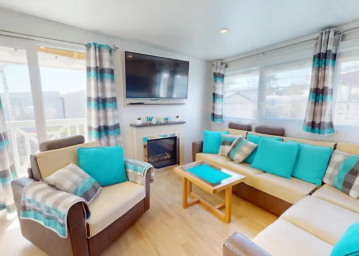 Posadom, Mobil 82 Avec Piscine *