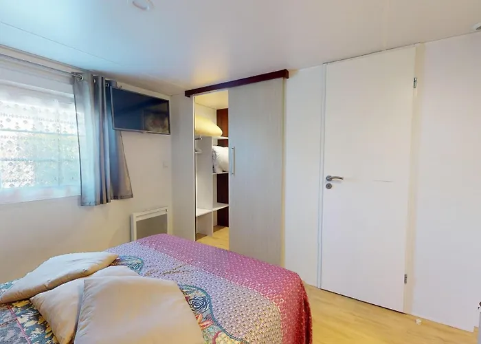 Feriehus Posadom, Mobil 82 Avec Piscine Brem-Sur-Mer