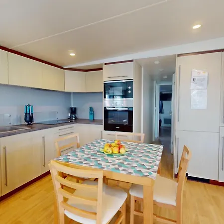 Posadom, Mobil 82 Avec Piscine Prázdninový dům *