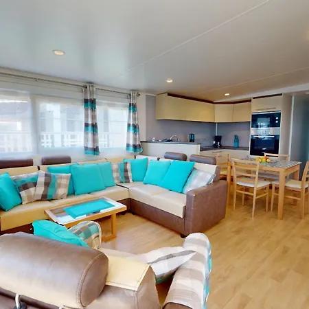 Posadom, Mobil 82 Avec Piscine Prázdninový dům Brem Sur Mer